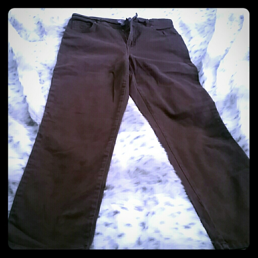 Brown Gloria Vanderbilt Amanda cut jeans